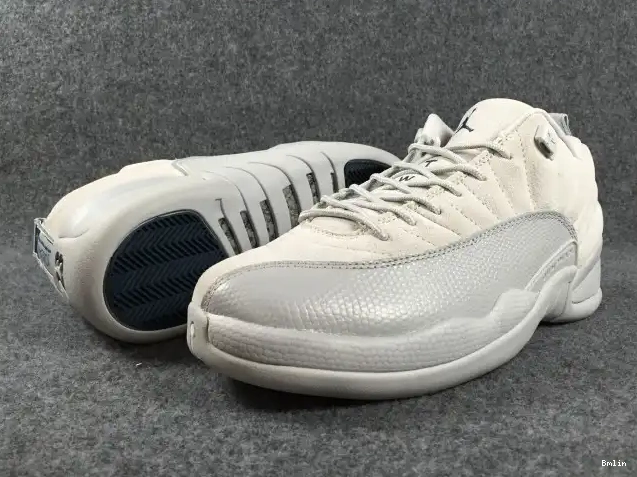 Bmlin Shoes 12 Air Low 308317-002 Jordan Grey Suede 0526